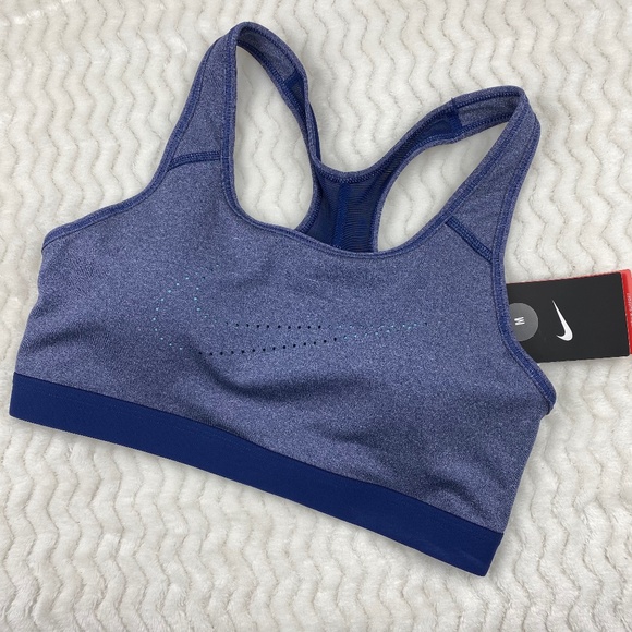 Nike Other - Nike Women's Sports Bra, Size Medium